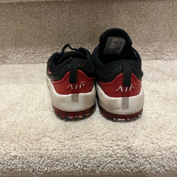 Nike toddler black running shoes , size 11 - Picture 3 of 5